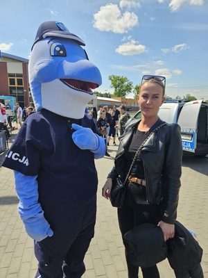 Policjanci na festynie z okazji Święta Rodziny
