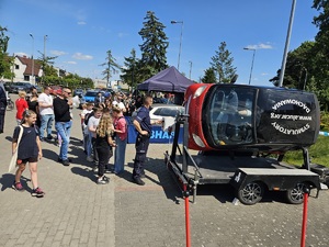 Policjanci na festynie z okazji Święta Rodziny