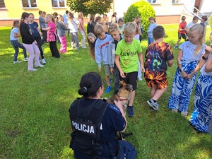 Pogadanka policjantów w Szkole Podstawowej w Sypniewie