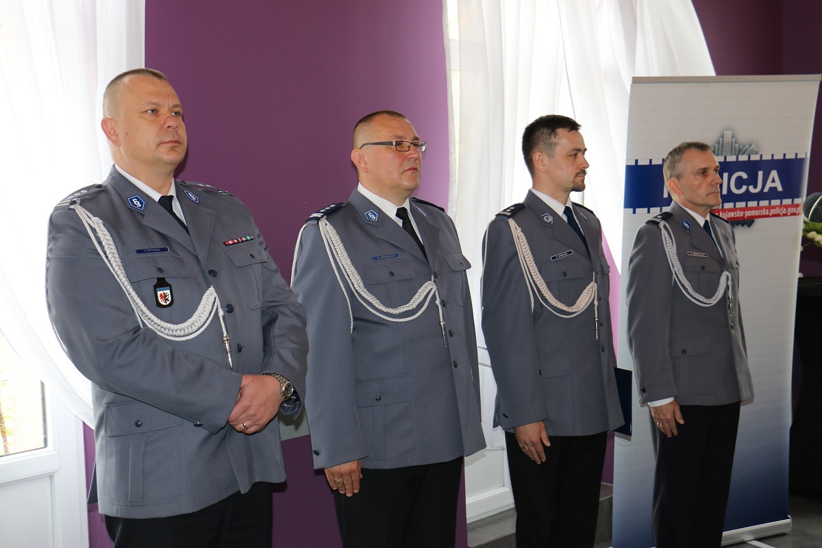 Inspektor Rozinya Komendant inspektor Krzysztof Różański odszedł na emeryturę ...